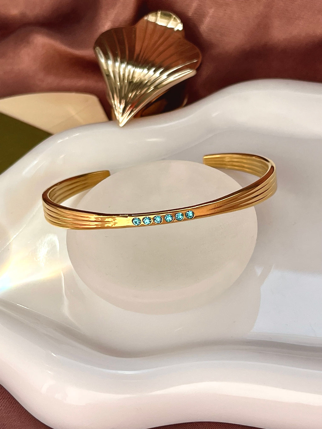 Bangle karkötő-türkiz cirkónia köves